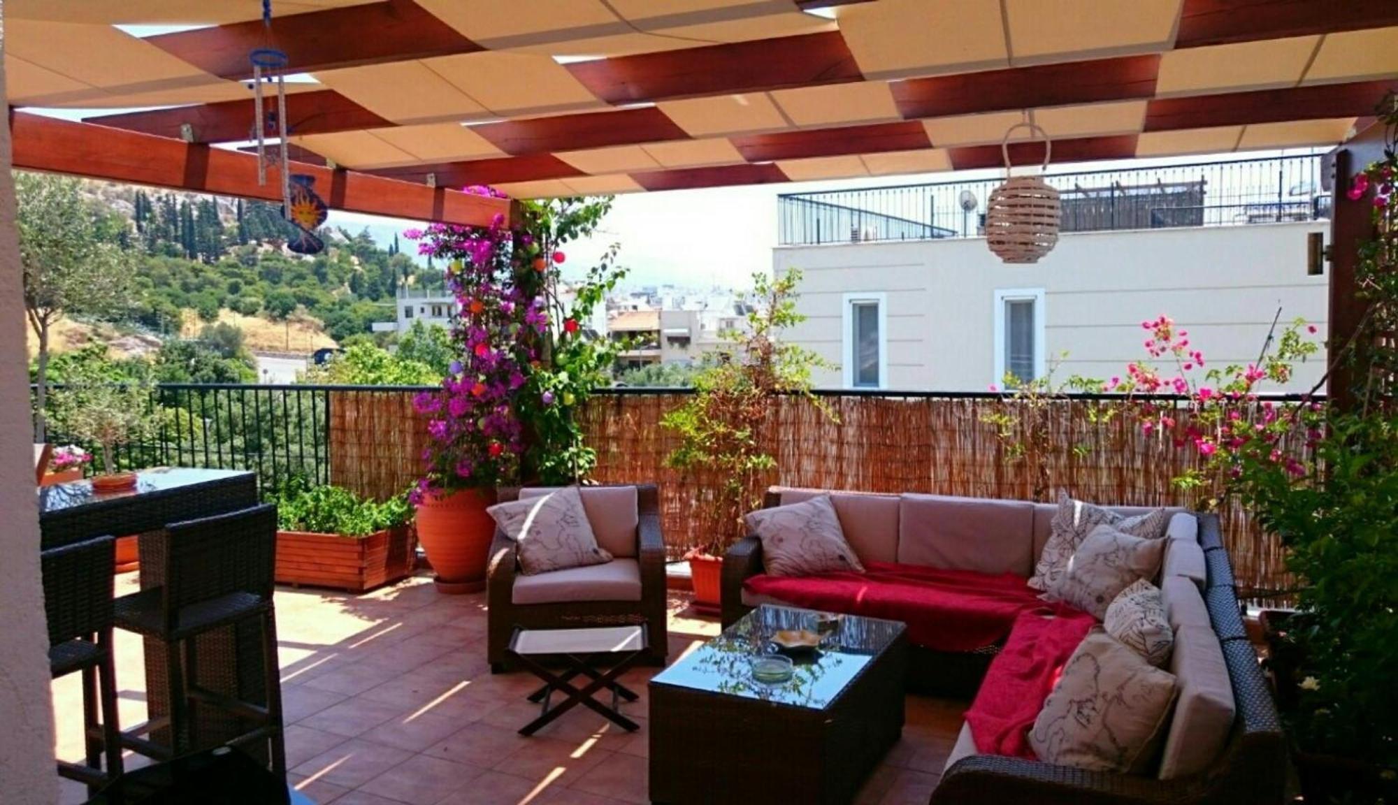 Cozy Apartment In Acropolis With Roof Garden Атина Екстериор снимка